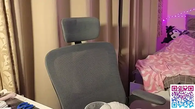 boozekirs  online show from 02.15.26