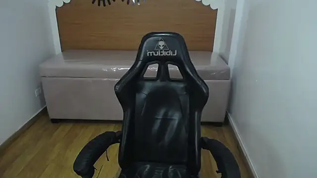 catalina25 t online show from 10.04.25