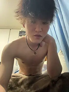 Snapshot of chiba_chan chatting on 04.11.26 chiba chan online show from 04.11.26