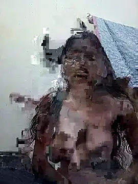 Snapshot of SEXY-boudi43 chatting on 10.03.25 SEXY-boudi43 online show from 10.03.25