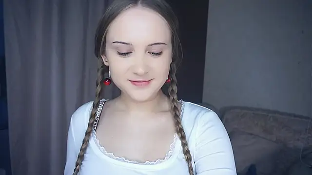 QuennaCoote online show from 01.10.26