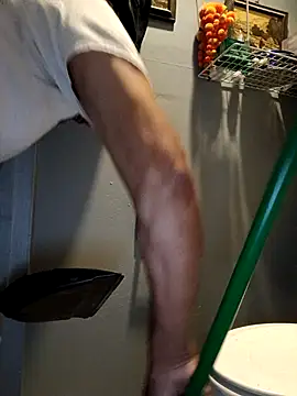 Snapshot of bimexpoexist chatting on 10.03.25 bimexpoexist online show from 10.03.25