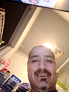 Snapshot of bimexpoexist chatting on 01.18.26 bimexpoexist online show from 01.18.26