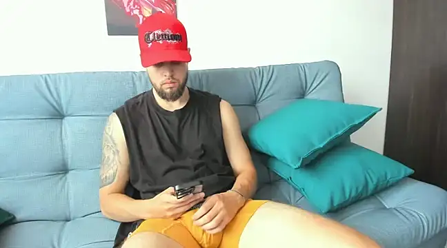 bastianwatson10 online show from 03.13.25