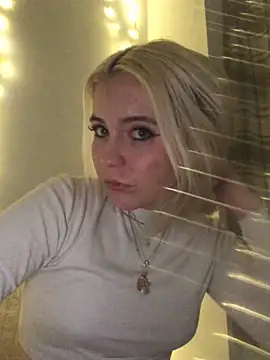 Blondie Sofia Essexbabe online show from 03.23.25