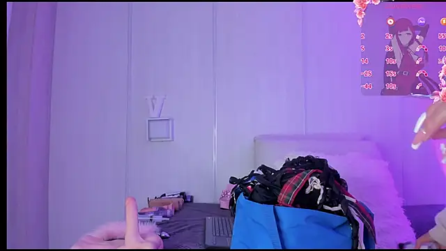 sasha riverss online show from 10.27.25