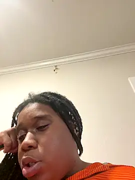 Deshay30 online show from 10.21.25