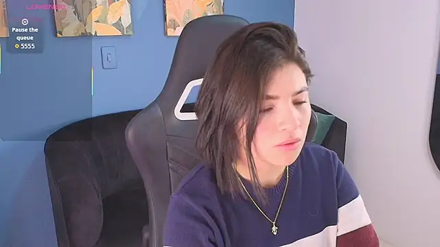 Snapshot of Zamira_Taylor chatting on 10.24.25 Zamira Taylor online show from 10.24.25