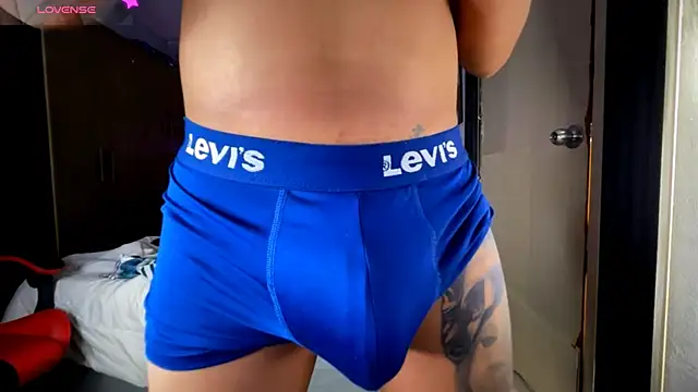 jeffvalemtino online show from 07.06.26