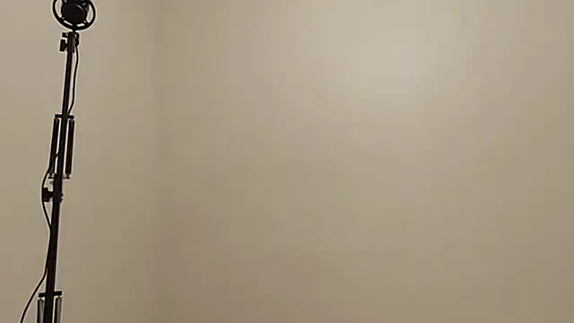 Elise Nyx online show from 10.03.25