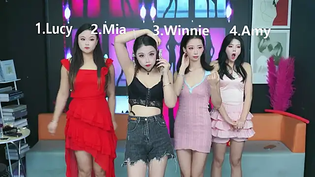 Snapshot of Sweetheart-MY chatting on 03.04.25 Sweetheart-MY online show from 03.04.25