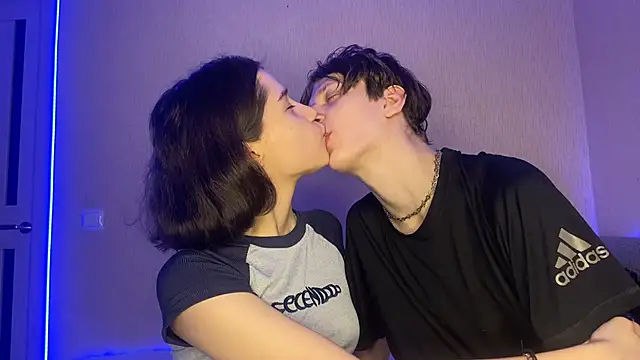 baby lesi online show from 03.16.25