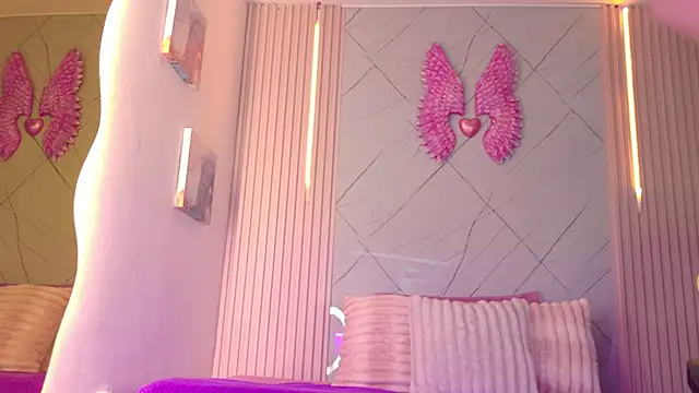 Snapshot of Rachel_rivera chatting on 11.07.25 Rachel rivera online show from 11.07.25