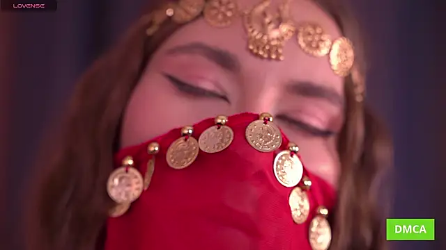 Snapshot of CuteJane_ chatting on 10.05.25 CuteJane online show from 10.05.25