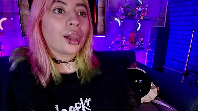 Snapshot of missa_motato chatting on 02.17.26 missa motato online show from 02.17.26