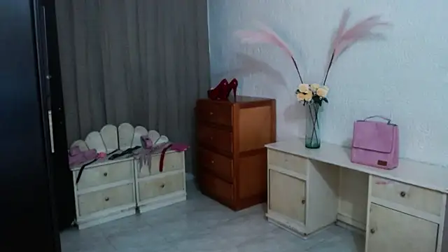 Snapshot of EngelCristaly chatting on 11.03.25 EngelCristaly online show from 11.03.25