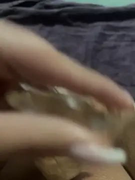 lola  med online show from 02.24.25