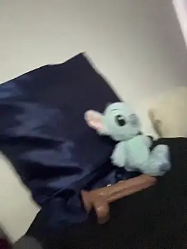 lola  med online show from 10.26.25