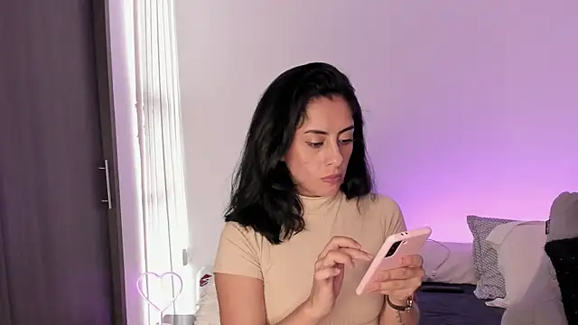  lucianapalmer online show from 03.06.25