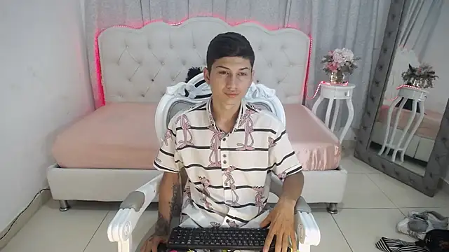 katty And alex online show from 02.19.25