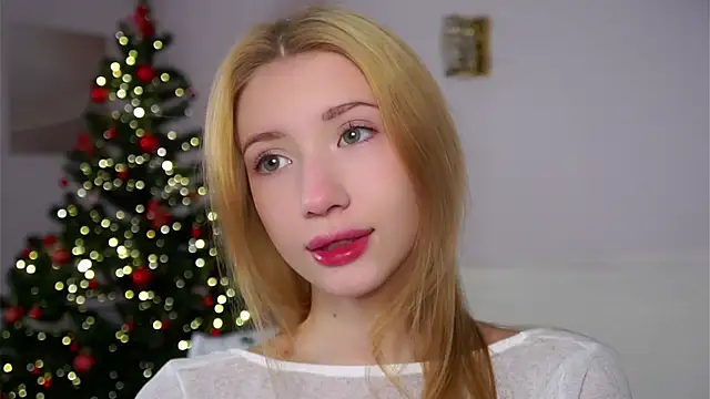 SunnivaCovil online show from 01.08.26