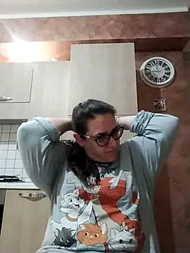 Dolcecurvy online show from 04.05.26