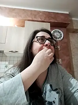 Dolcecurvy online show from 04.07.26