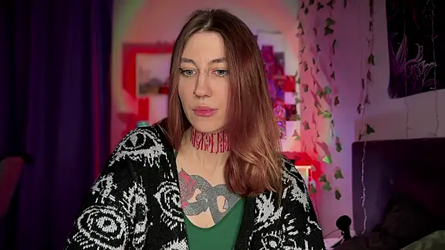 Dita Redrum online show from 11.15.25