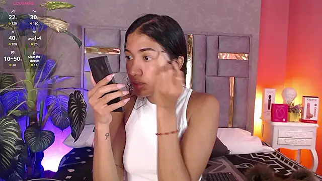 Tyla Ks online show from 02.02.26