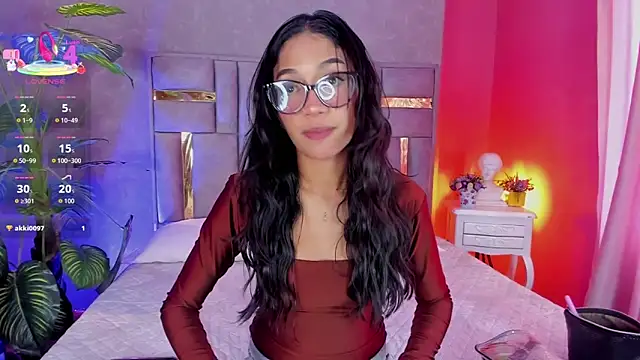 Tyla Ks online show from 04.10.26