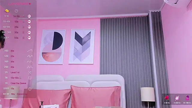 Snapshot of honey_sofii_ chatting on 03.15.25 honey sofii online show from 03.15.25