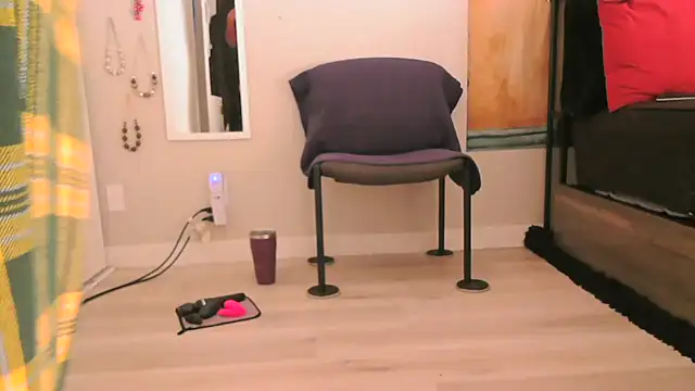 Snapshot of Queenanitadix chatting on 02.05.26 Queenanitadix online show from 02.05.26