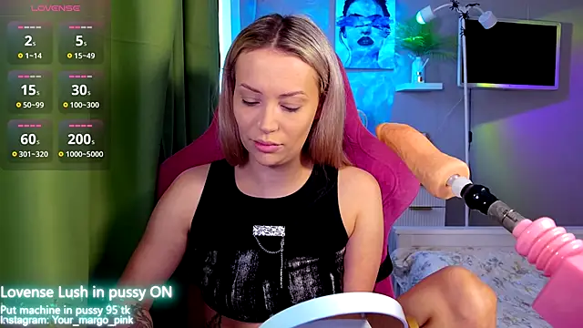 Snapshot of Margony chatting on 11.01.25 Margony online show from 11.01.25