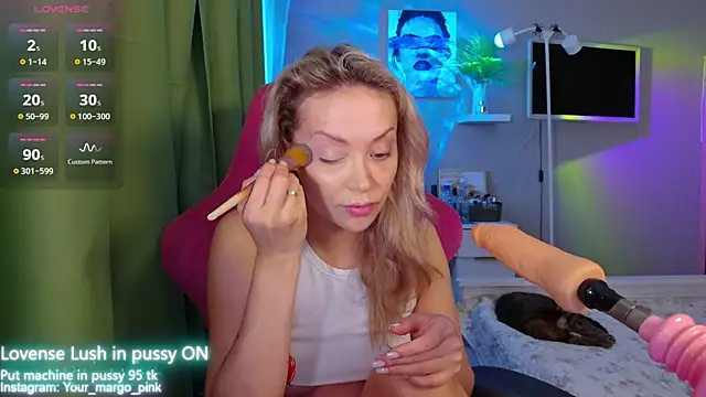 Snapshot of Margony chatting on 11.10.25 Margony online show from 11.10.25