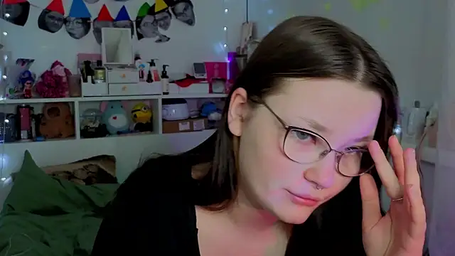 milliedoll online show from 10.20.25