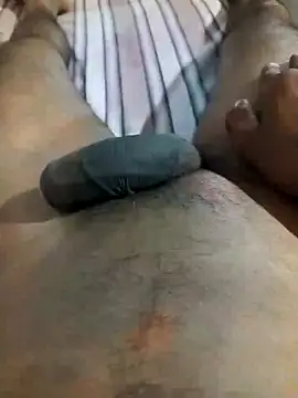 Snapshot of hugedick12 chatting on 03.08.25 hugedick12 online show from 03.08.25