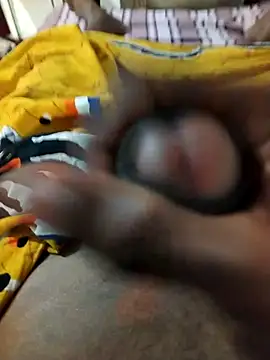 Snapshot of hugedick12 chatting on 03.12.25 hugedick12 online show from 03.12.25