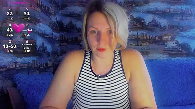 Snapshot of LadyLucky_ chatting on 02.25.25 LadyLucky online show from 02.25.25