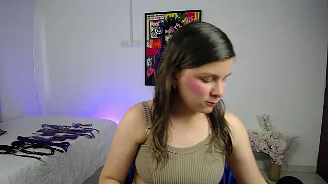 ValeAmayaa online show from 10.18.25