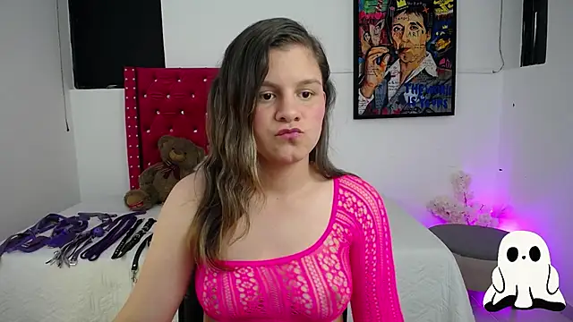 ValeAmayaa online show from 10.29.25