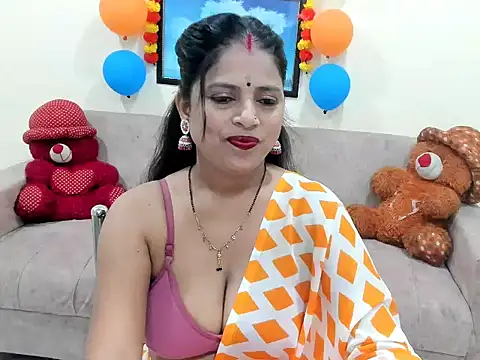 leahgotiii online show from 09.19.25