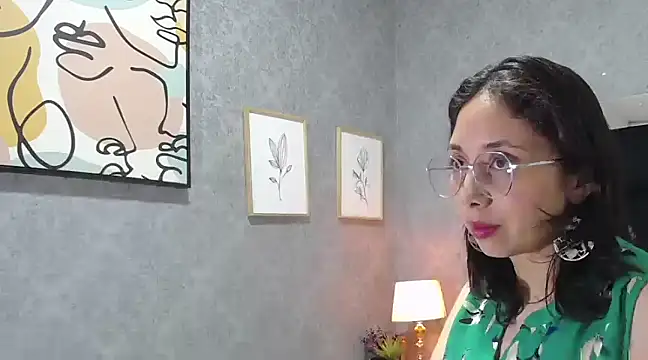 Stephanie Sun online show from 03.13.25