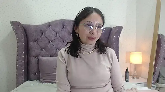 Stephanie Sun online show from 03.18.25