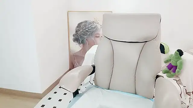 Dazzlebean online show from 04.02.26