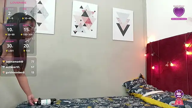 innocenthazel online show from 02.15.26