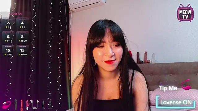 Snapshot of miyakimi0101 chatting on 10.07.25 miyakimi0101 online show from 10.07.25