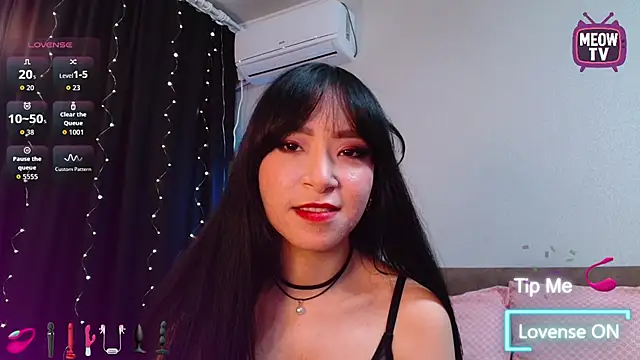 Snapshot of miyakimi0101 chatting on 10.09.25 miyakimi0101 online show from 10.09.25