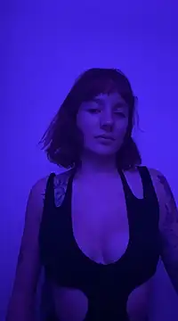 donnahouse online show from 02.25.25