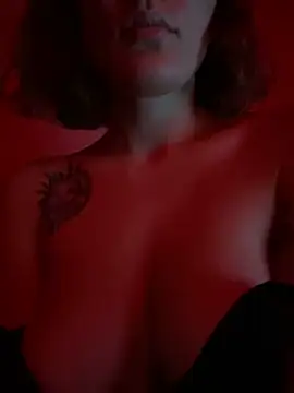 donnahouse online show from 02.28.25