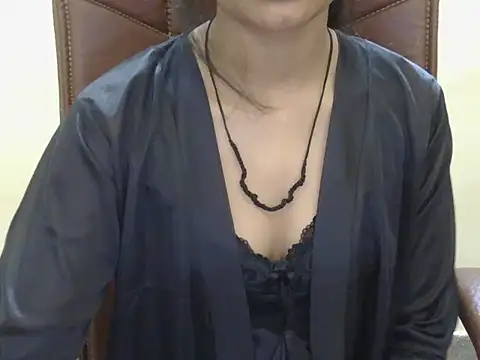 Snapshot of Cute_Pihu01 chatting on 10.10.25 Cute Pihu01 online show from 10.10.25